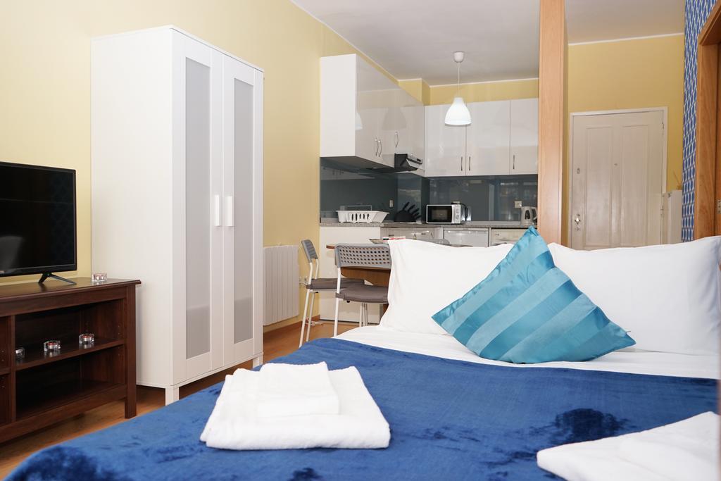 Apartamentos D'Alegria By Amber Star Rent Porto Bagian luar foto